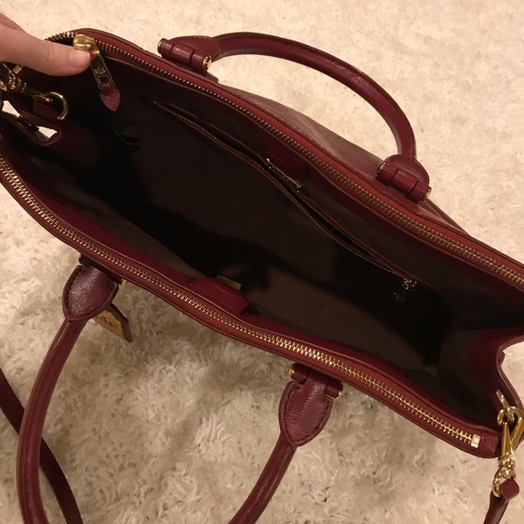 Deep red Lauren purse - Picture 6 of 8